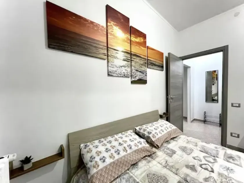 Apartment With Private Parking - Image 1