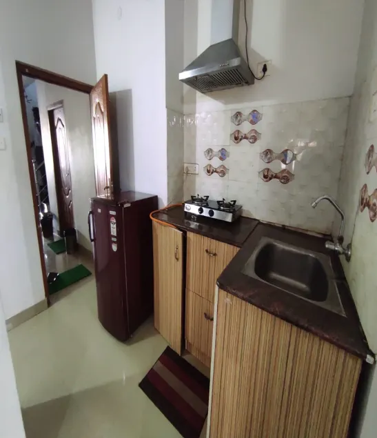 Blue Stones Service Apartment - Rom