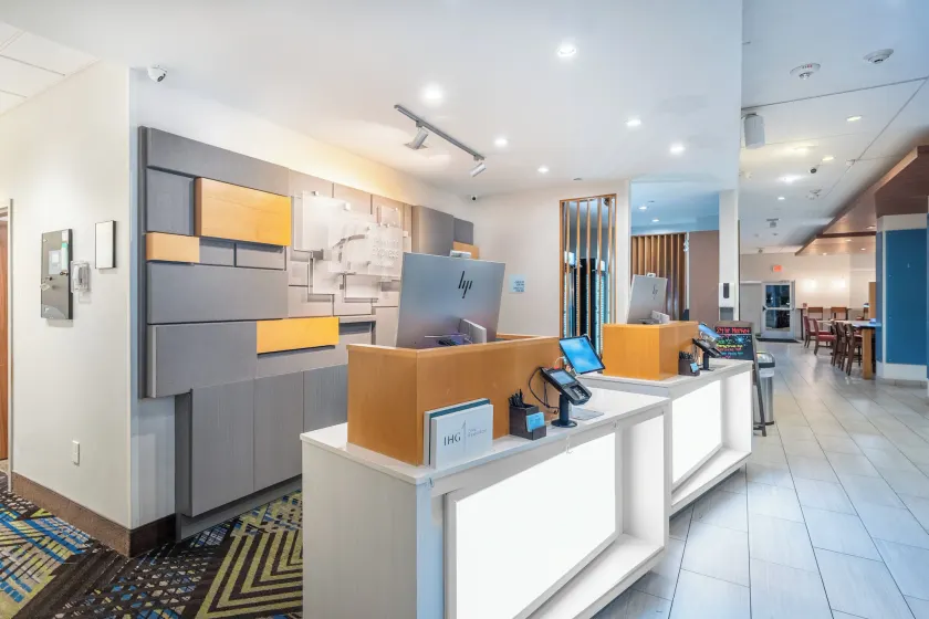 Holiday Inn Express & Suites Nashville North - Springfield by IHG - Eingangsbereich