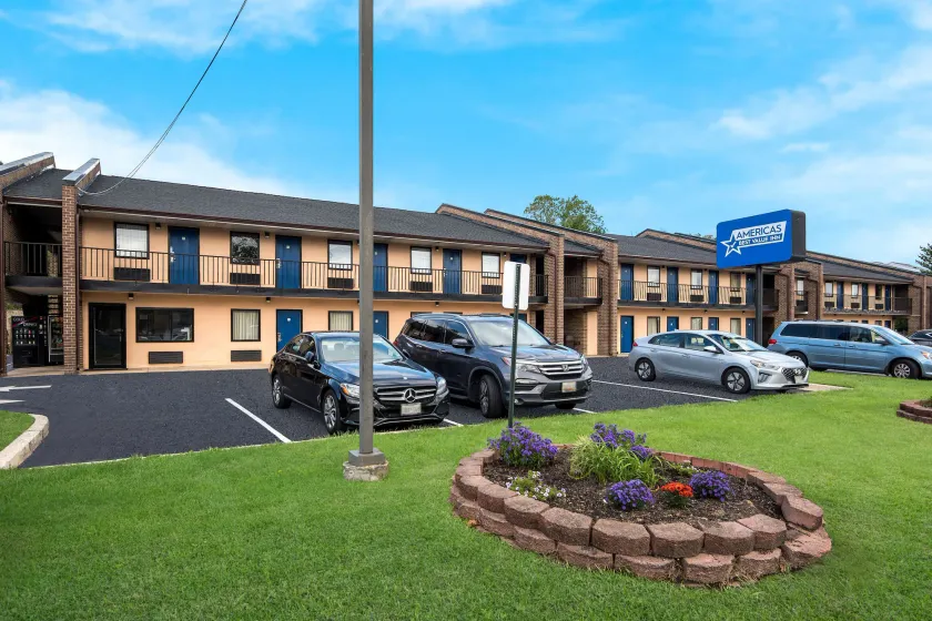 Americas Best Value Inn Laurel - Image 1