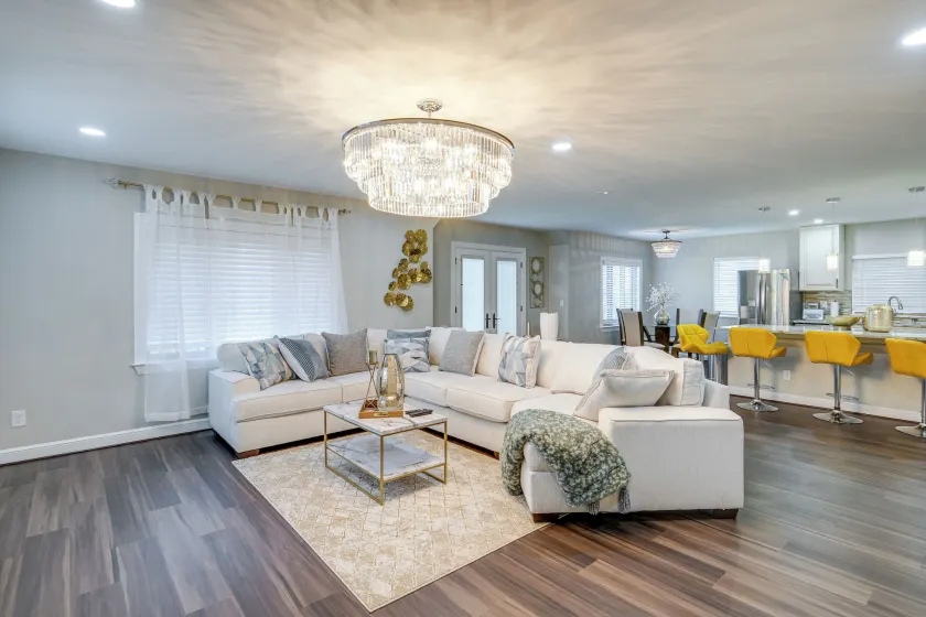 Silver Springs Home: Walk to Downtown! - Image 1