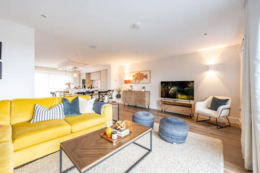 Porth Beach Villa - Image 1
