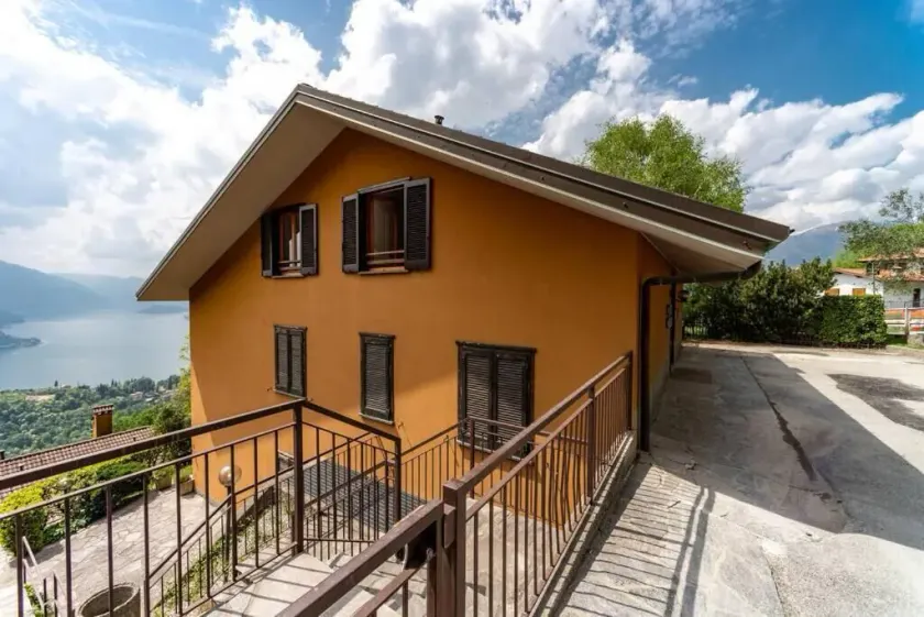 Bologna House - Image 1