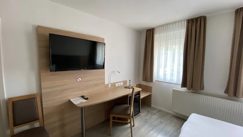 Hotel Gloria - Image 1