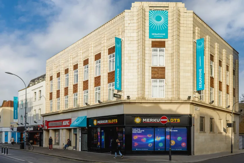 Seraphine Hammersmith Hotel - Image 1