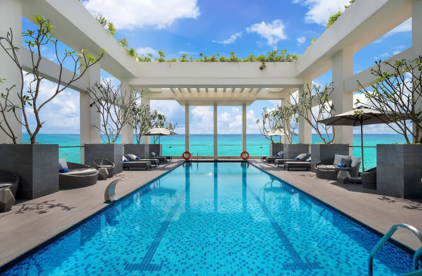 Paris Deli Danang Beach Hotel - Image 1