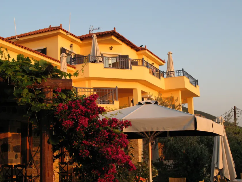 Angelica Villas Hotel Apartments - Image 1