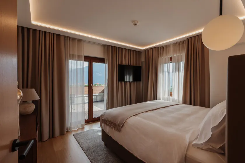 Boutique Hotel PANORAMA Crans-Montana - Image 1