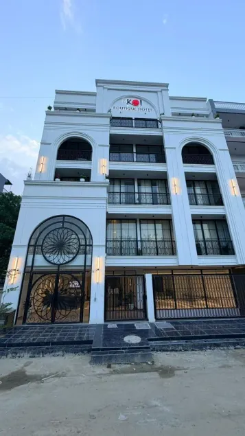 The Koi Boutique Hotel - Image 1