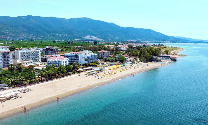 Gumuldur Mavi Deniz Otel - Image 1