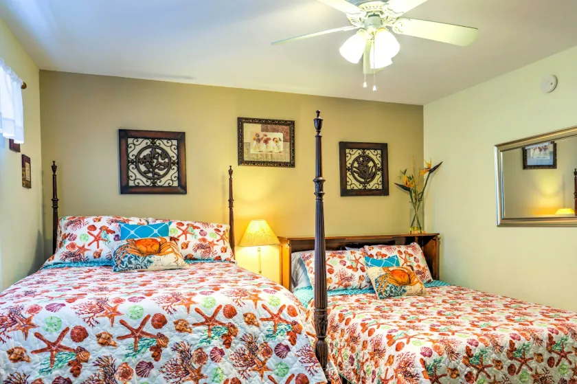 Pensacola Beach Condo w/ Patio & Access to Beach! - Interiør