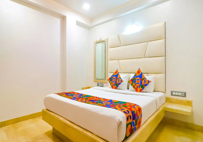 Fabhotel Ruklo - Image 1