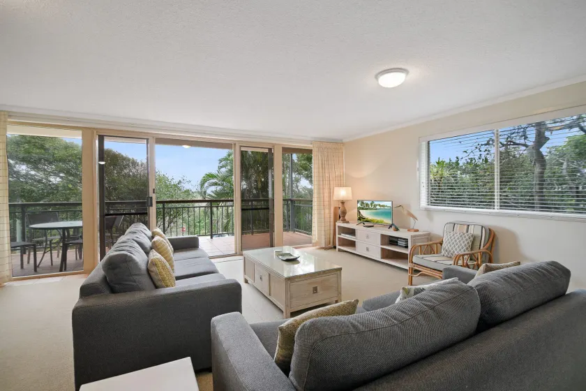 Kings View - Image 1