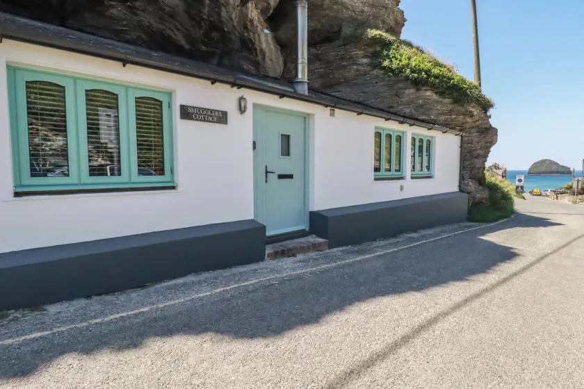 Smugglers Cottage - Image 1