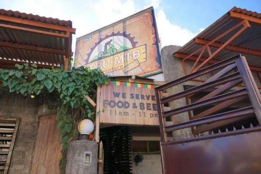 Cebu Hostel and Glamping - Image 1
