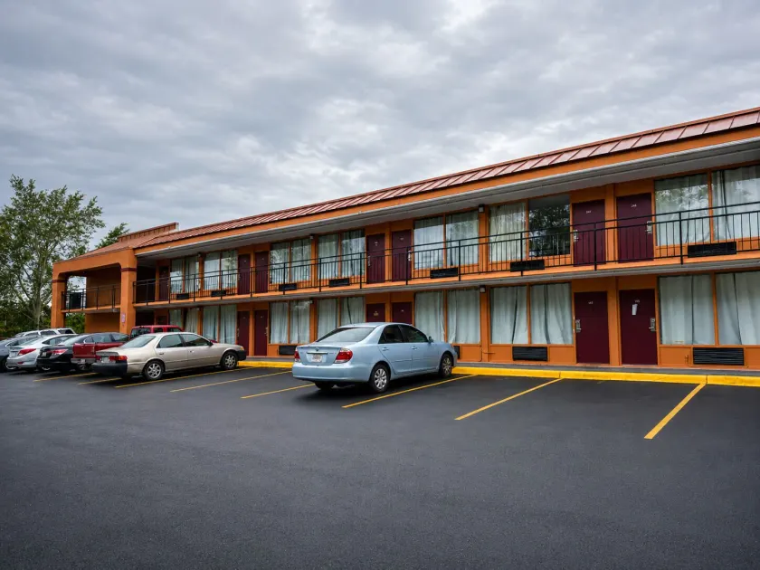 Studio Lodge Macon - Image 1