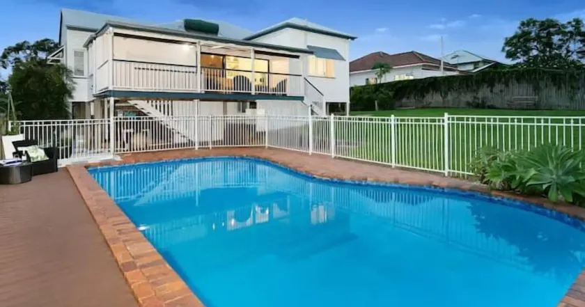 The Indooroopilly Queenslander 4BDR Home - Image 1