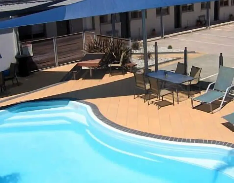 Portarlington Beach Motel - Image 1