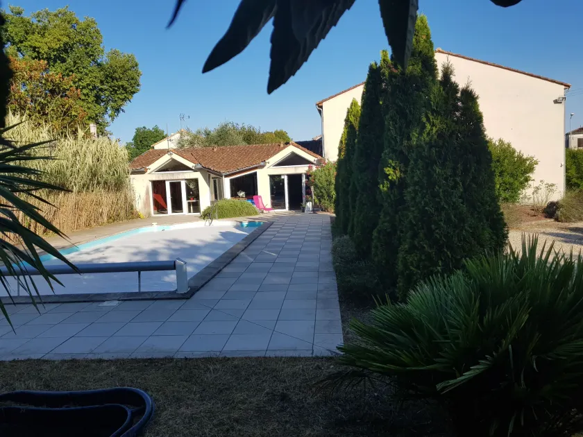 Le Relais De Touvent - Image 1