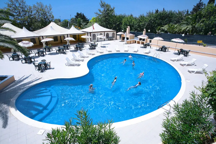 Hotel Califfo - Image 1