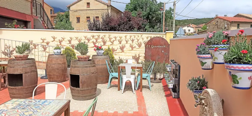 Apartamentos El Guardaviñas - Image 1