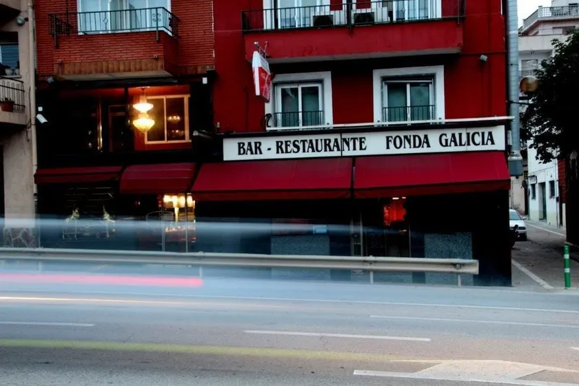 HOSTAL GALICIA CARDEDEU - Image 1