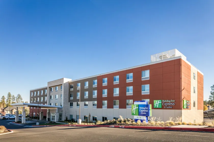 Holiday Inn Express & Suites - Bend South by IHG - Image 1