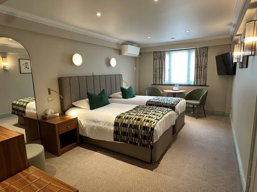 Stirrups Hotel - Image 1