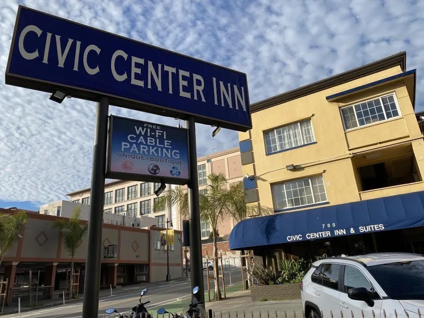 Civic Center Inn - Image 1