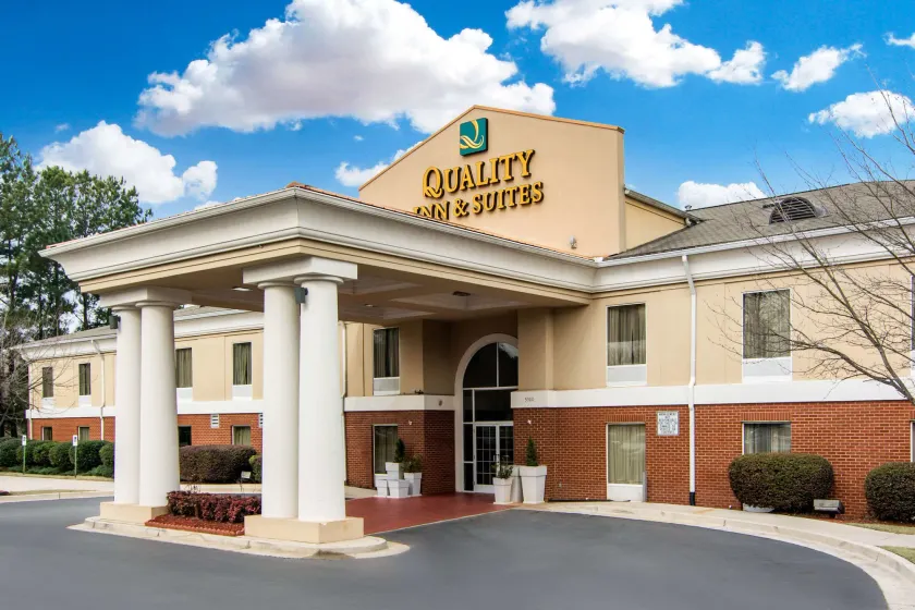 Quality Inn & Suites Decatur - Atlanta East - Image 1