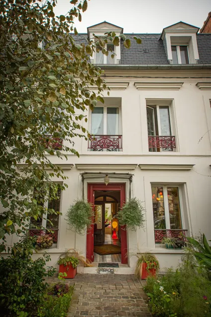 Le Jardin des Toiles - Image 1