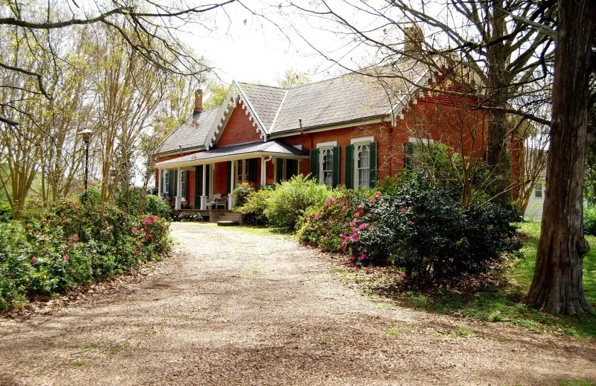 Glenfield Historic B&B - Image 1