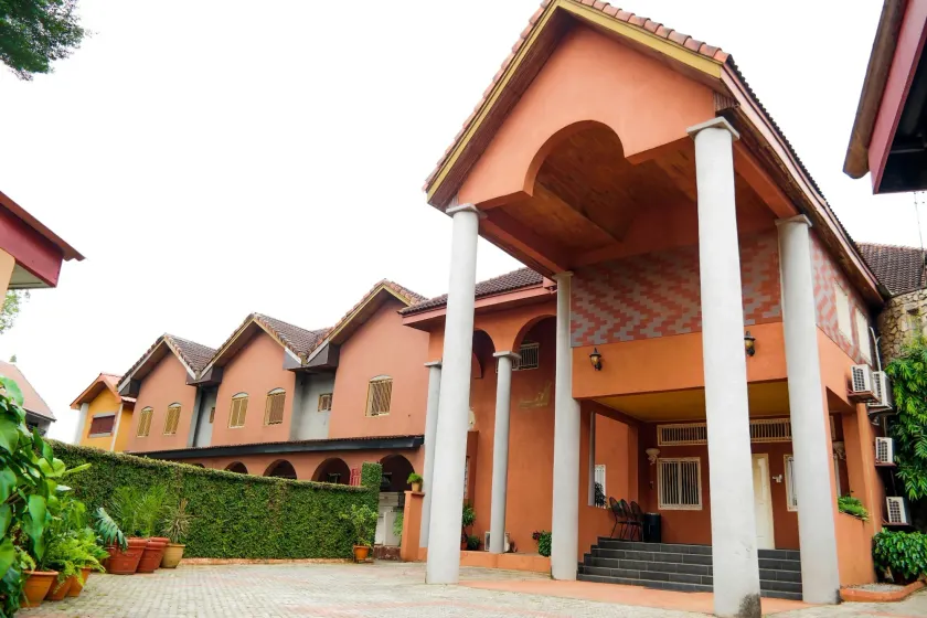 Quiet Pols Residence  - Image 1