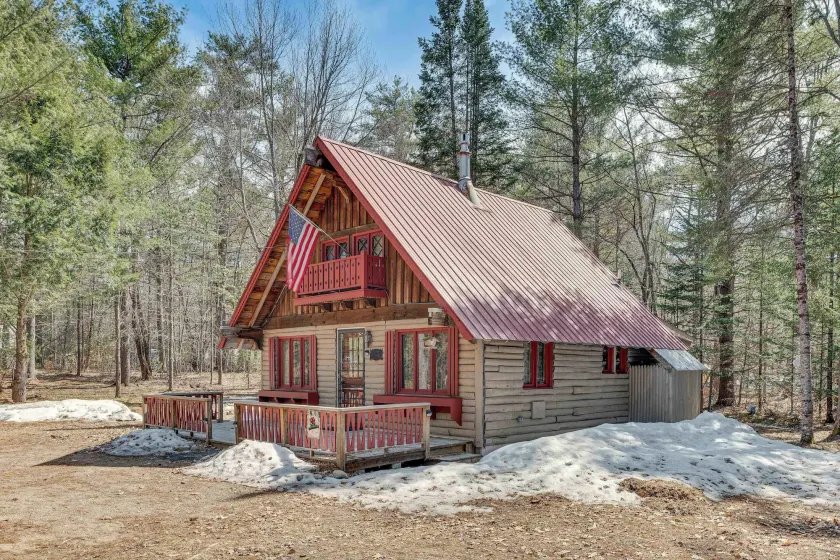 2 Mi to Ossipee Lake: Forest-view Sanctuary! - Image 1