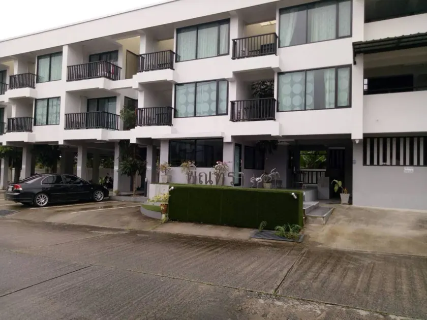 Pinthira Resort - Image 1