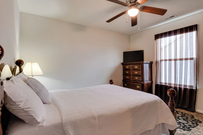 Spacious Home w/ Fireplace - Near Golf! - Rum