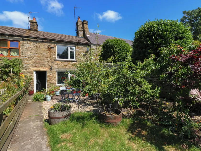 Banklands - Image 1