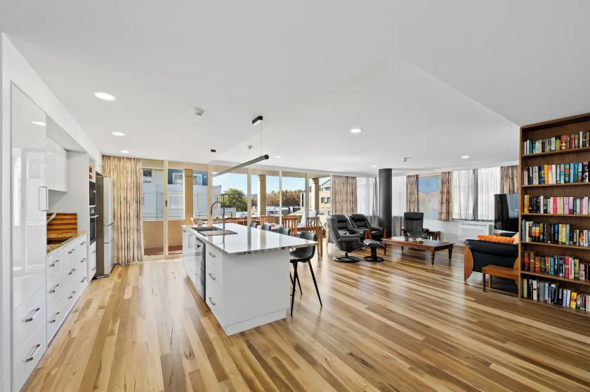 Jenatt Apartments Salamanca - Image 1