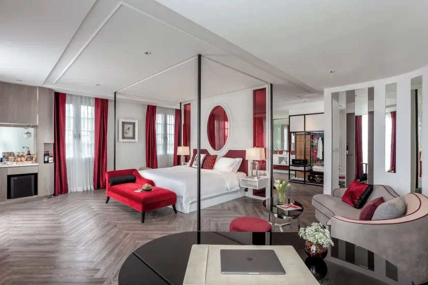 La Seine Boutique Hotel - Image 1