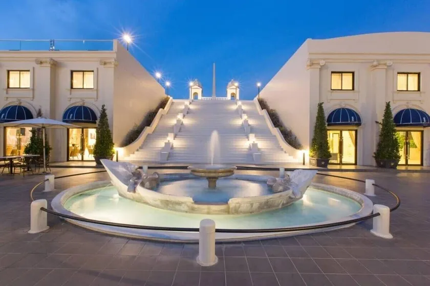 Jupiter Trevi Resort and Spa - Image 1