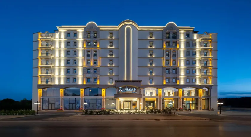Radisson Hotel Mersin - Image 1