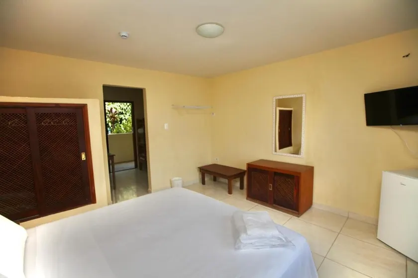 Colonial Hotel - Room