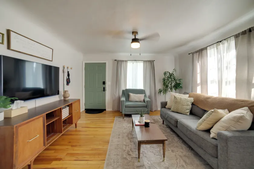 1 Mi to College of Idaho! Walkable Downtown Apt - Image 1