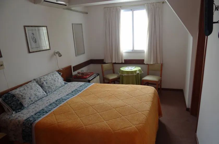 Hotel Argentina - Image 1