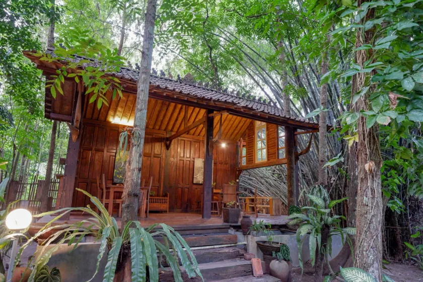 Upala Java Huise - Image 1