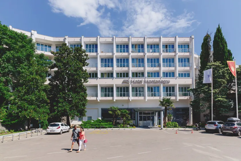Hotel Montenegro - Image 1