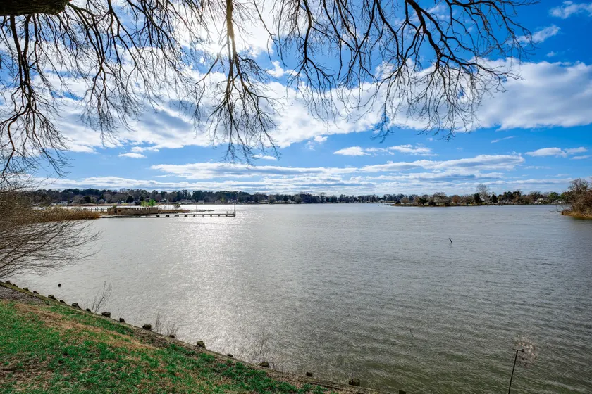 Cottage w/ Potomac River Views in Newburg! - Interiör