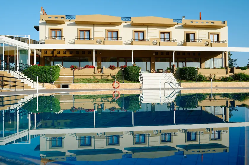Nefeli Hotel - Image 1