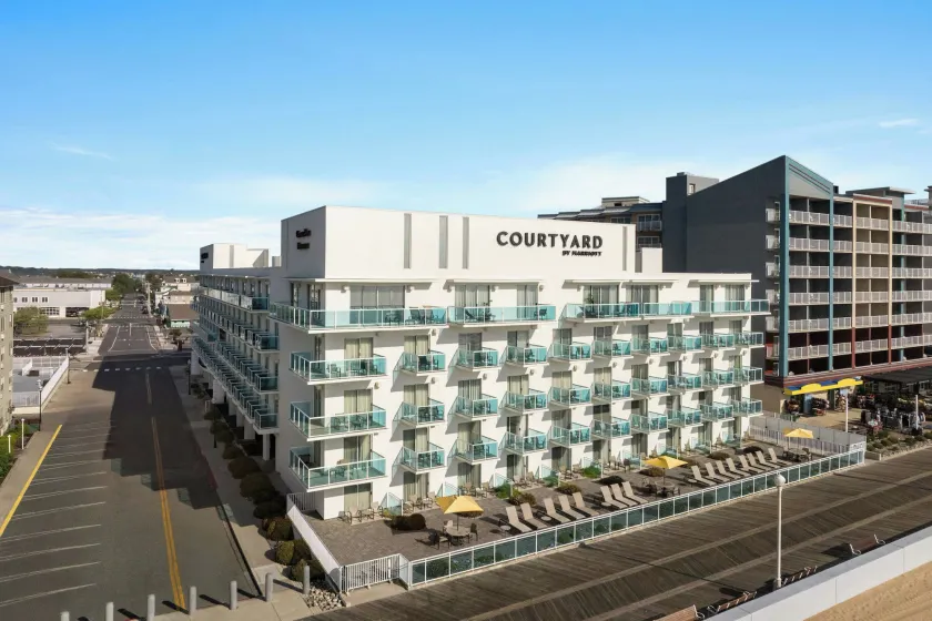 Courtyard by Marriott Ocean City Oceanfront - Image 1