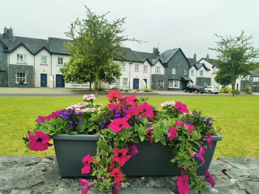 Bunratty West No 40019 - Image 1